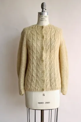 Vintage 1950s 1960s Ivory Wool Cardigan